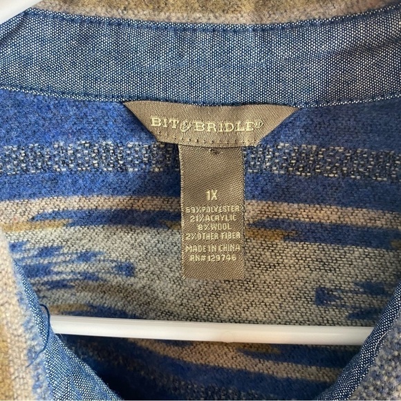 Bit & Bridle Southwestern Aztec Shirt Jacket 1X Blue Tan Women’s Button Down - Picture 8 of 8